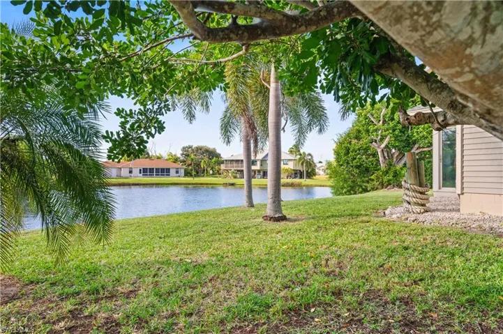 4539 Pine Village Ct, St. James City, Florida 33956