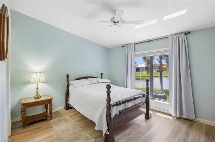 4539 Pine Village Ct, St. James City, Florida 33956