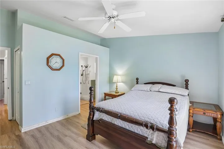 4539 Pine Village Ct, St. James City, Florida 33956
