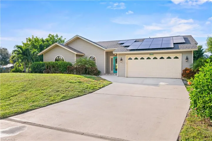 4539 Pine Village Ct, St. James City, Florida 33956