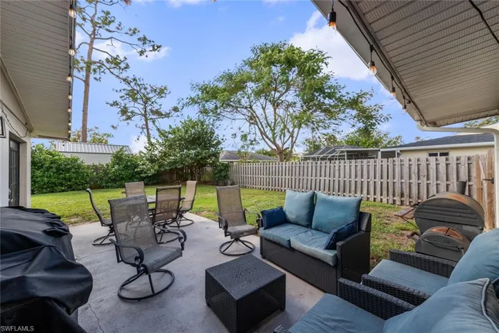 View of patio / terrace with an outdoor hangout area