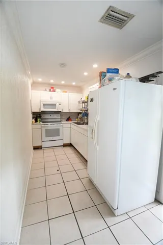 70-72  Cabana  AVE, North Fort Myers, FL 33903