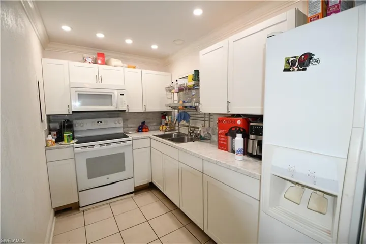 70-72  Cabana  AVE, North Fort Myers, FL 33903