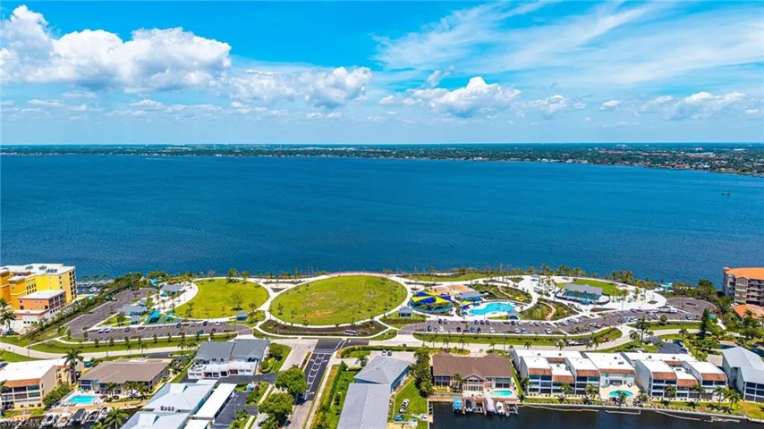 4235 SE 20th  PL, Cape Coral, FL 33904