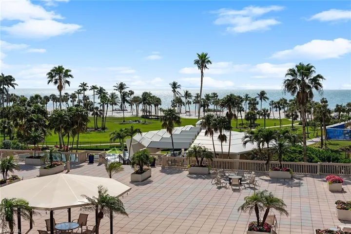 4031 Gulf Shore Blvd N 3b, Naples, Florida 34103
