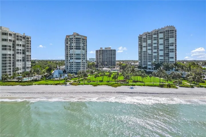 4031 Gulf Shore Blvd N 3b, Naples, Florida 34103