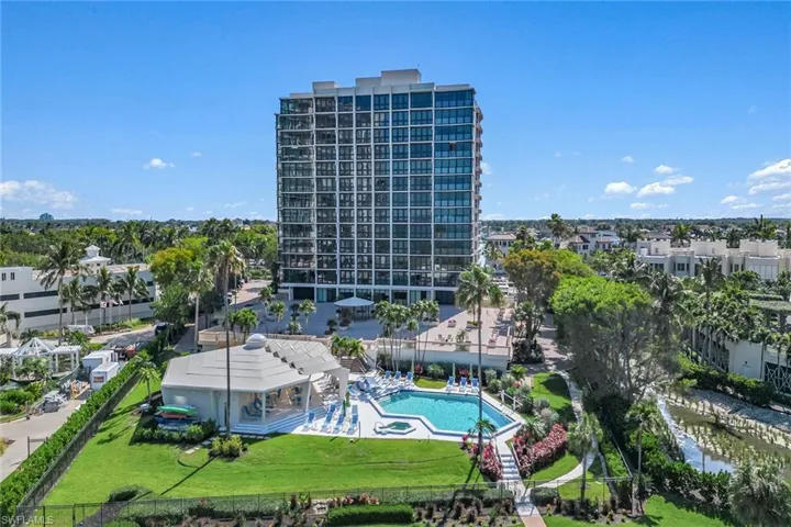 4031 Gulf Shore Blvd N 3b, Naples, Florida 34103