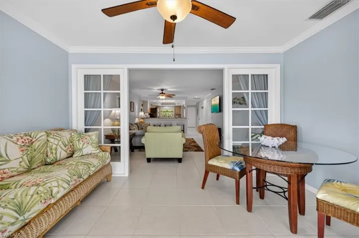 Enclosed lanai