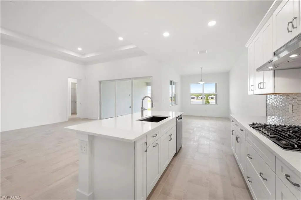 9134 Wisteria WAY, Naples, FL 34114,225055749