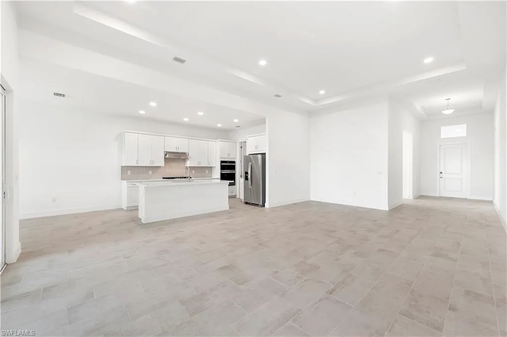 9134 Wisteria WAY, Naples, FL 34114,225055749