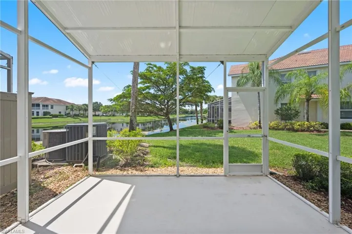 1084  Hampton  CIR, Naples, FL 34105