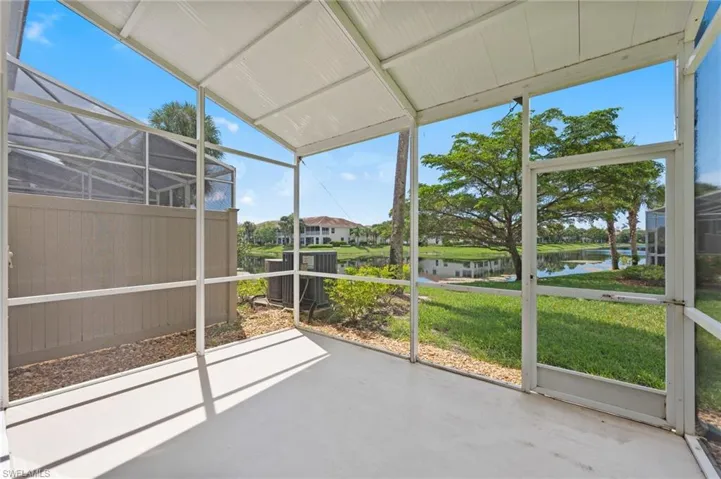 1084  Hampton  CIR, Naples, FL 34105