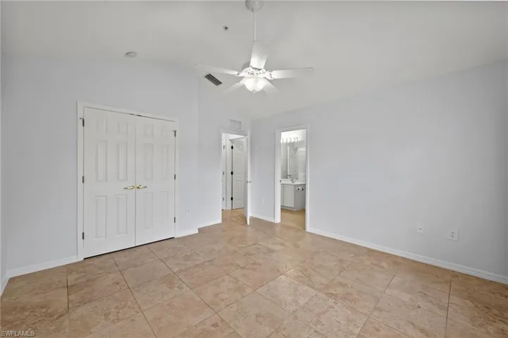 1084  Hampton  CIR, Naples, FL 34105