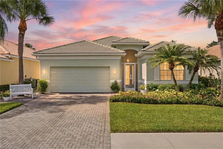 3662 Grand Cypress Dr, Naples, Florida 34119