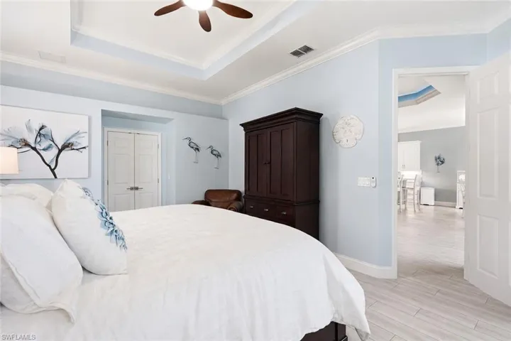 3662 Grand Cypress Dr, Naples, Florida 34119