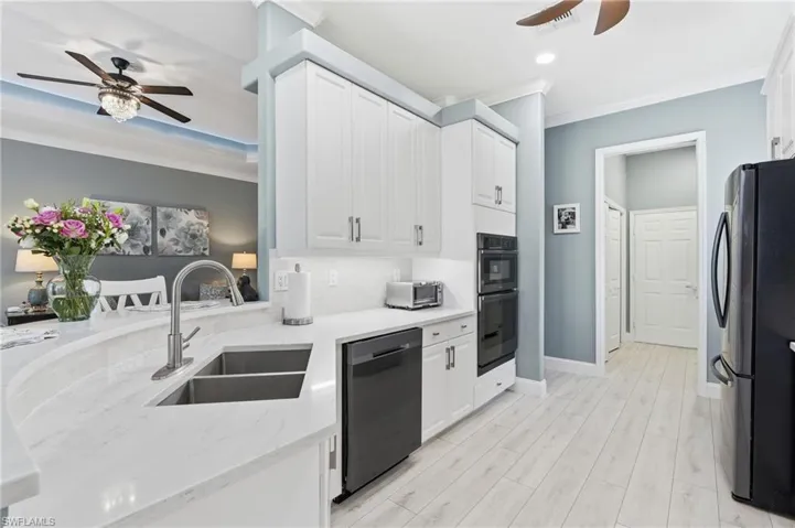 3662 Grand Cypress Dr, Naples, Florida 34119