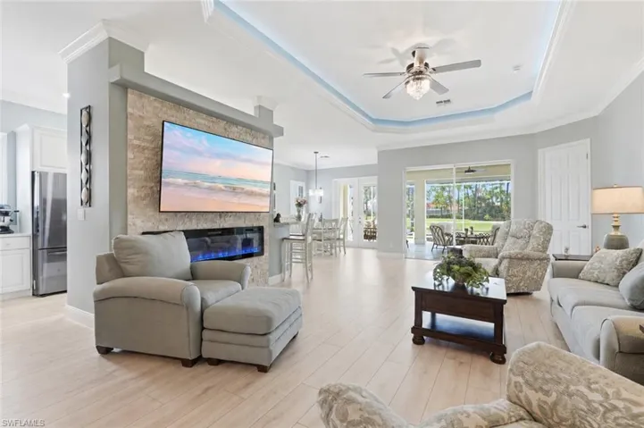 3662 Grand Cypress Dr, Naples, Florida 34119