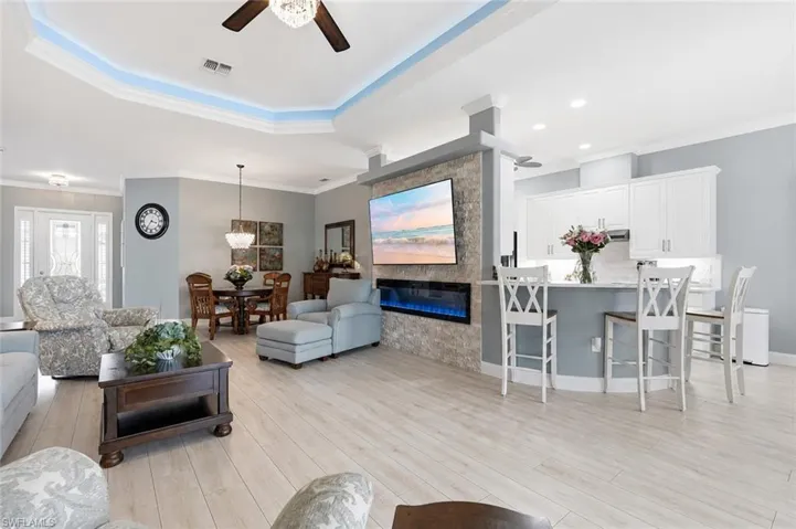 3662 Grand Cypress Dr, Naples, Florida 34119