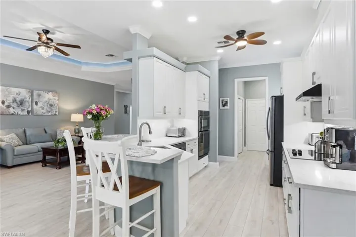 3662 Grand Cypress Dr, Naples, Florida 34119