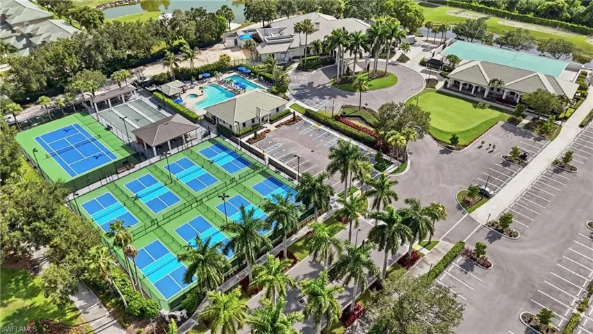 3662 Grand Cypress Dr, Naples, Florida 34119