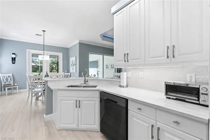 3662 Grand Cypress Dr, Naples, Florida 34119