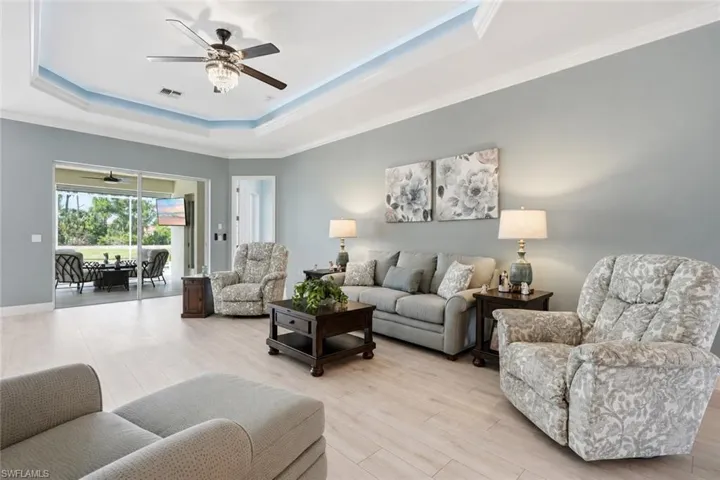 3662 Grand Cypress Dr, Naples, Florida 34119