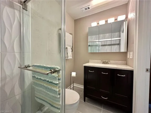 15427 Crystal Lake Dr, North Fort Myers, Florida 33917