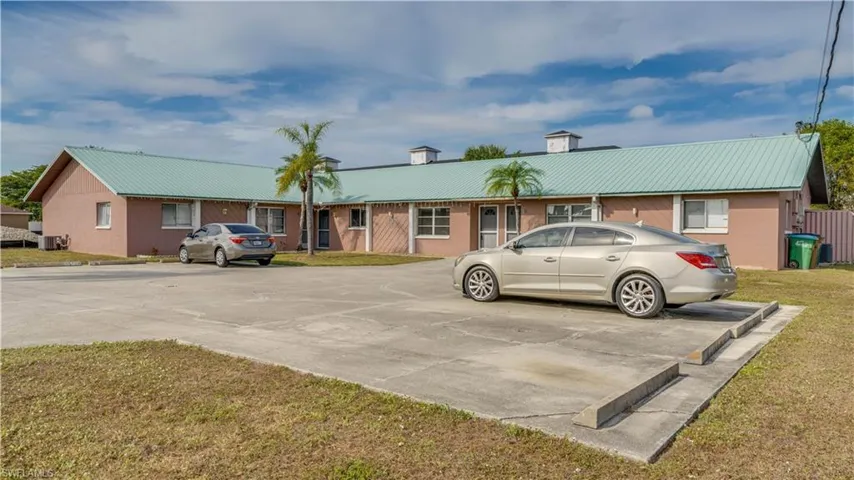 107 SW 16th  TER, Cape Coral, FL 33991