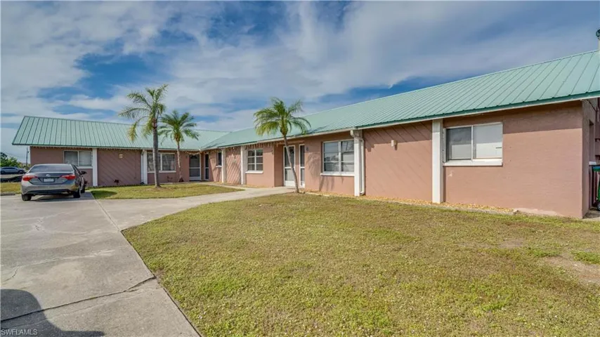 107 SW 16th  TER, Cape Coral, FL 33991