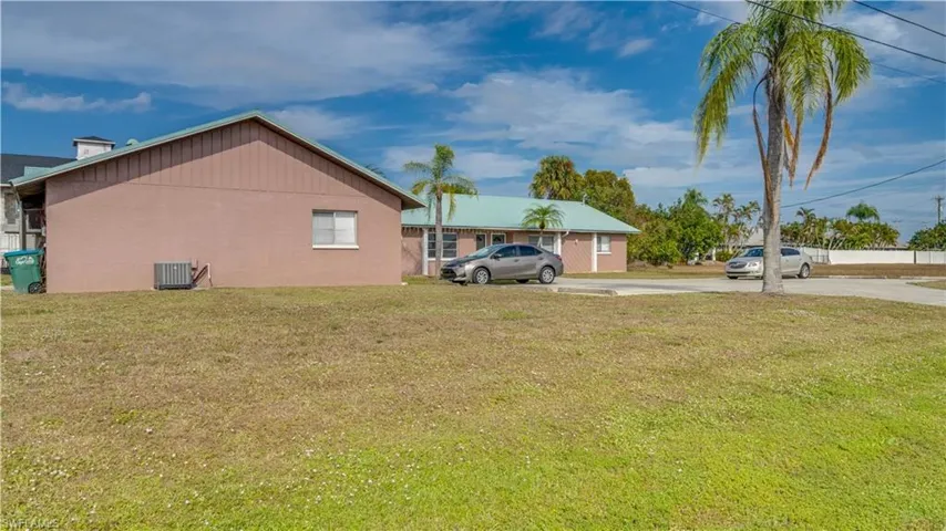 107 SW 16th  TER, Cape Coral, FL 33991