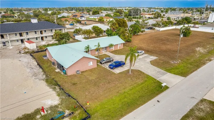 107 SW 16th  TER, Cape Coral, FL 33991