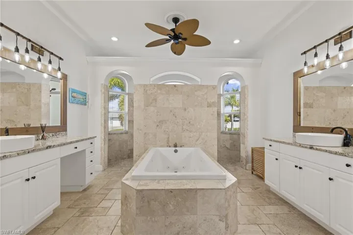 2114 SW 29th  TER, Cape Coral, FL 33914