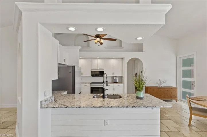 2114 SW 29th  TER, Cape Coral, FL 33914