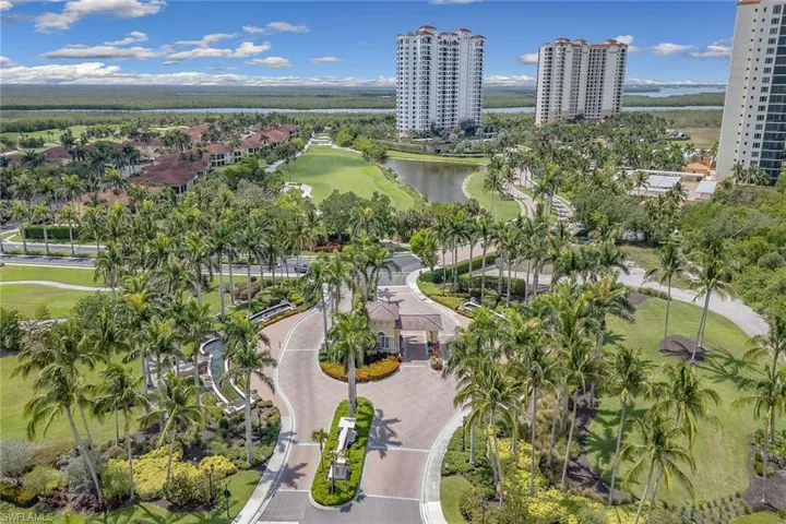 1263 Rialto Way 102, Naples, Florida 34114