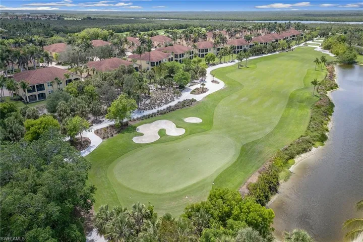 1263 Rialto Way 102, Naples, Florida 34114