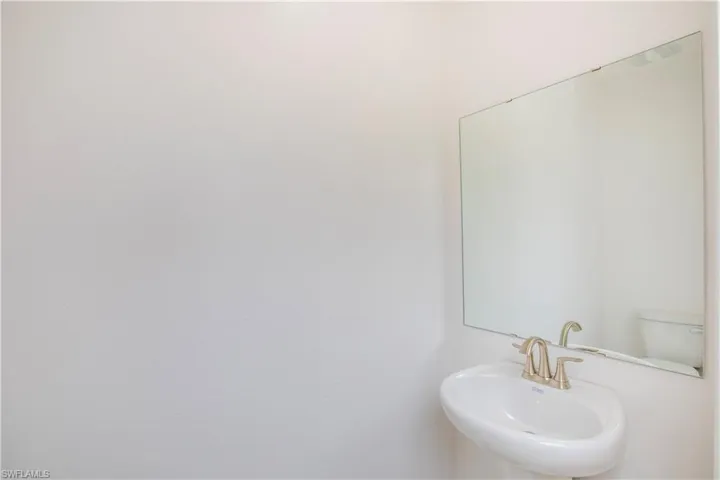 10536 Fountain Palm Cir, Bokeelia, Florida 33922