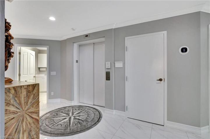 Private Elevator