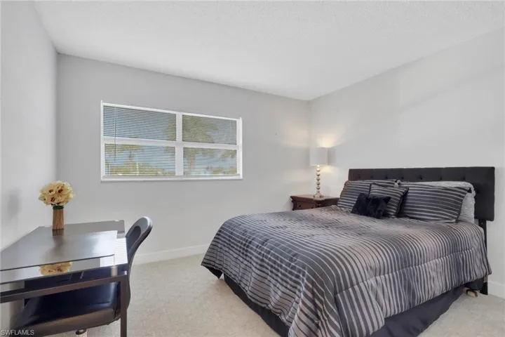 Guest bedroom (This furniture is optional)