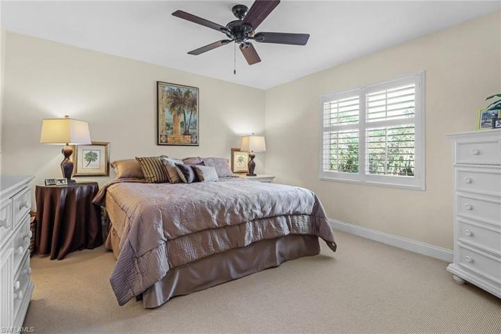 1025 Foxfire LN # 306, NAPLES FL 34104