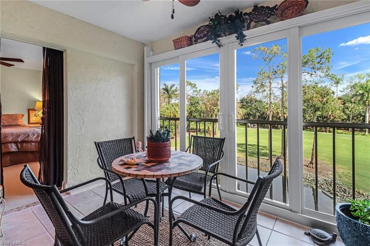 1025 Foxfire LN # 306, NAPLES FL 34104