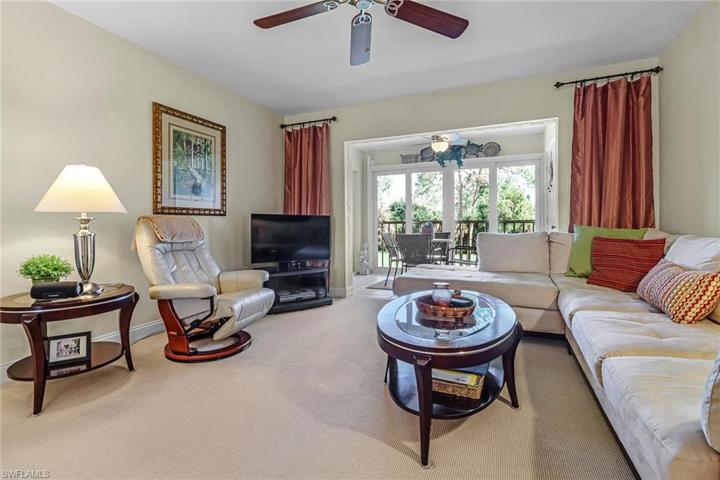 1025 Foxfire LN # 306, NAPLES FL 34104