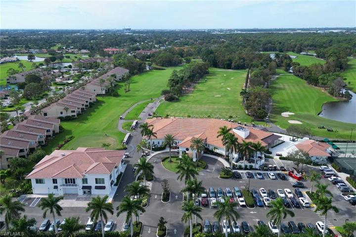 1025 Foxfire LN # 306, NAPLES FL 34104