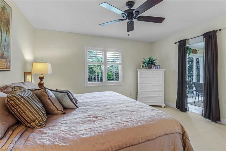 1025 Foxfire LN # 306, NAPLES FL 34104