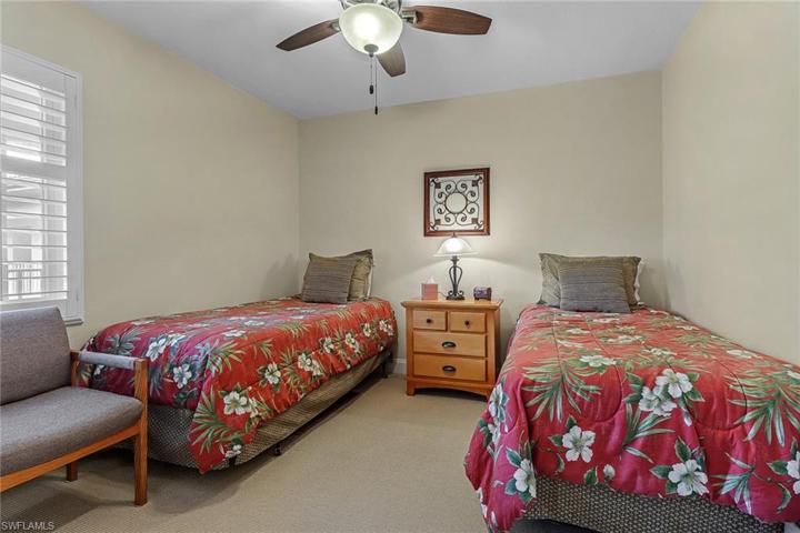 1025 Foxfire LN # 306, NAPLES FL 34104