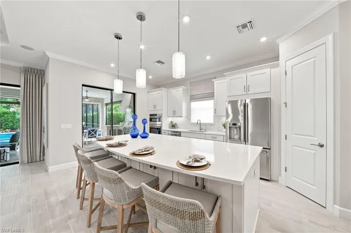 8884 Scarlotti Pl, Naples, Florida 34119