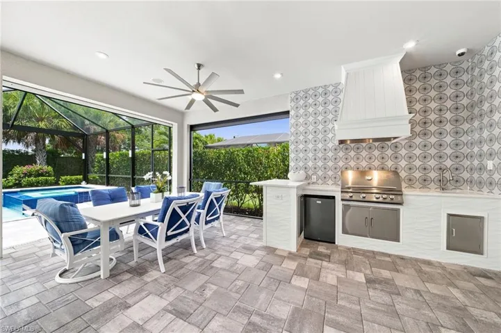 8884 Scarlotti Pl, Naples, Florida 34119