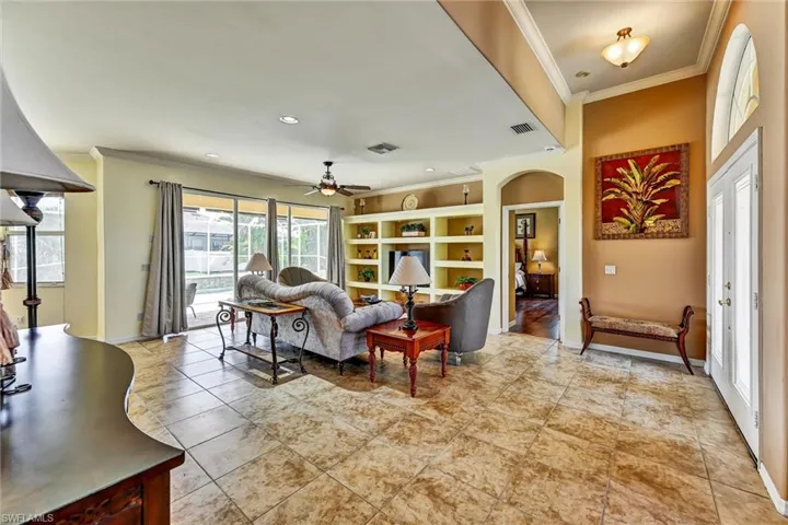 311 Sw 32nd Pl, Cape Coral, Florida 33991
