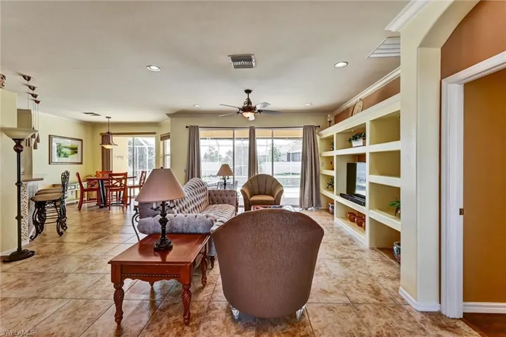 311 Sw 32nd Pl, Cape Coral, Florida 33991