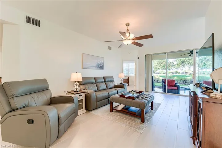 3131  Meandering  WAY, Fort Myers, FL 33905