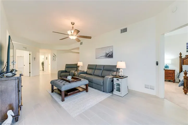 3131  Meandering  WAY, Fort Myers, FL 33905
